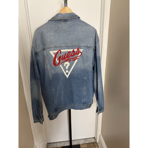 Vintage GUESS Denim Trucker Jacket Men’s Large Embroidered Logo Back - Picture 9 of 10